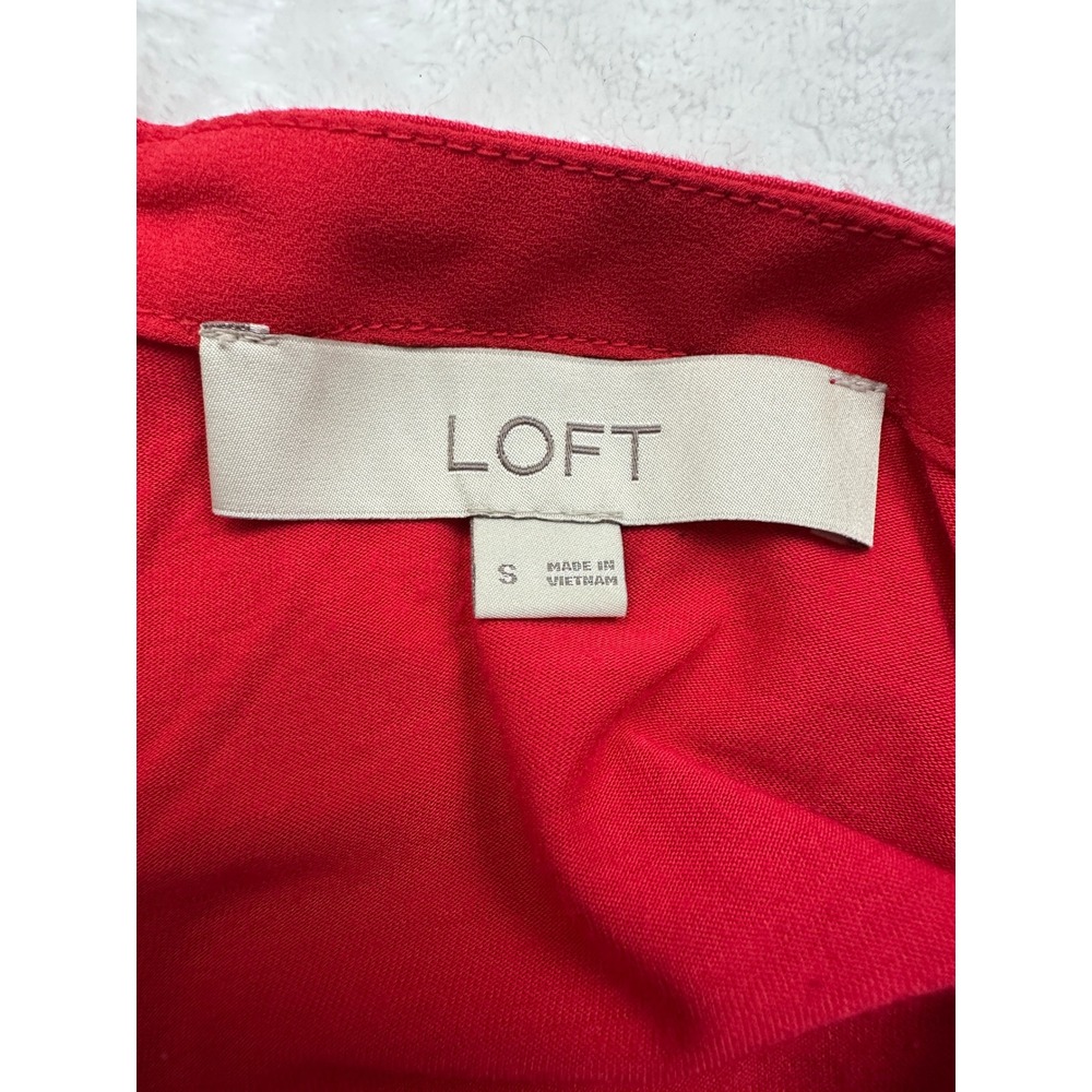 LOFT Mixed Media Blouse Women S Red Ladder Lace Trim Short Sleeve Round Neck - Picture 3 of 7